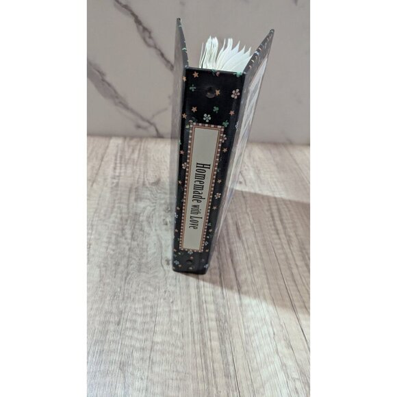 Homemade With Love Recipe Book First Church Of The Nazarene 1990 Morris Press Co - Picture 5 of 7